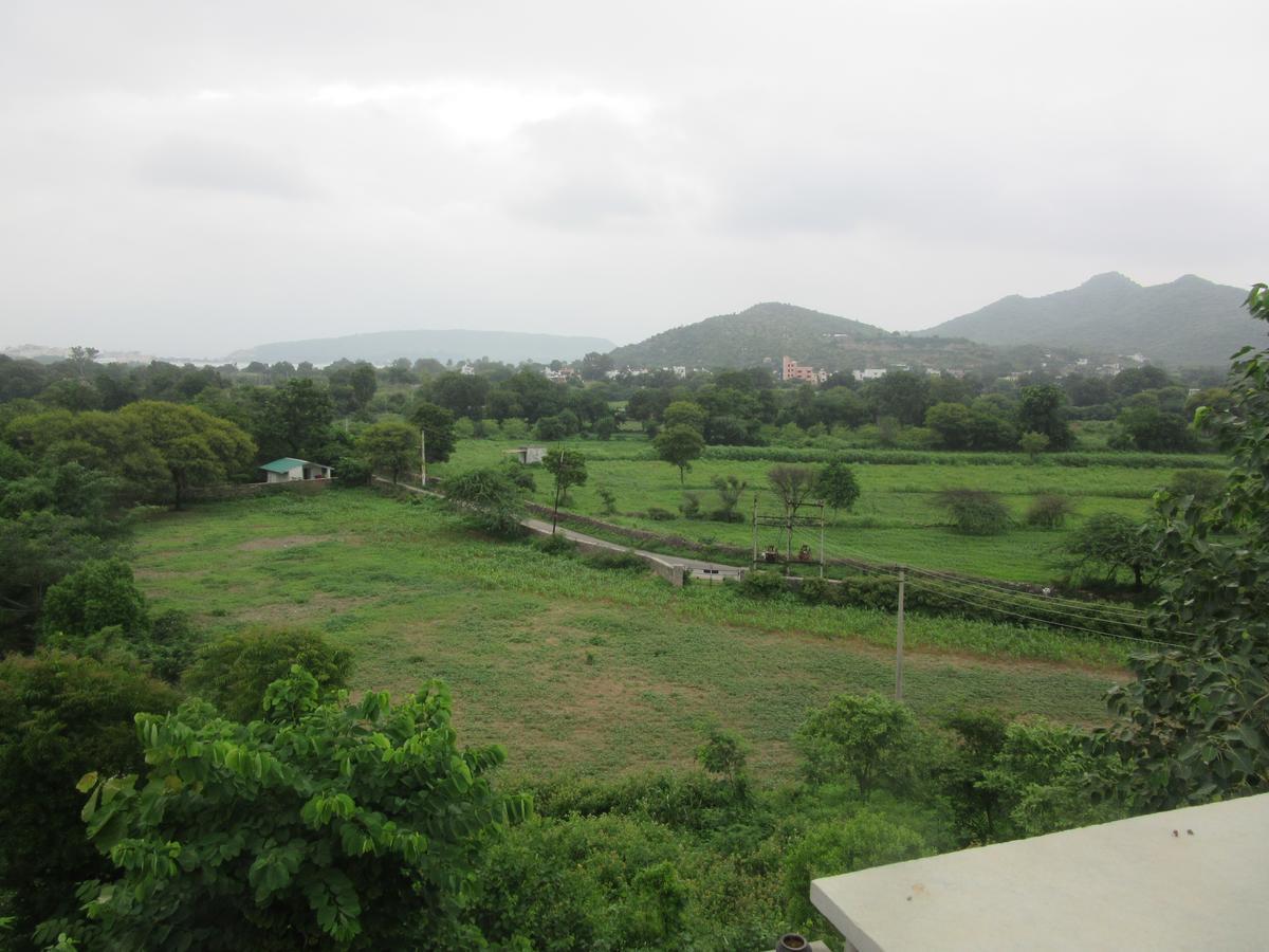 Devra Udaipur Hotel Exterior photo